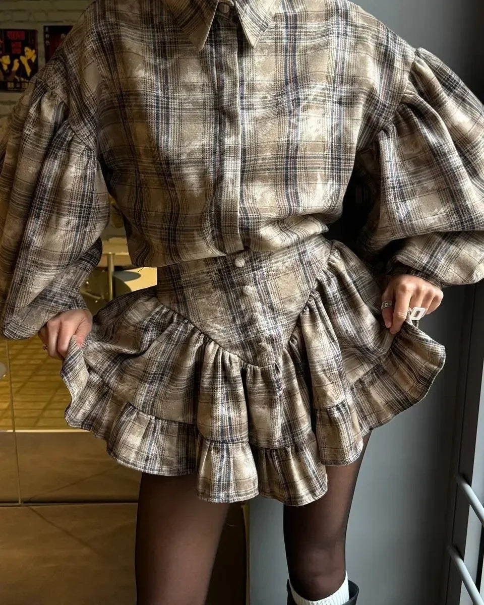 2025 New Elegantsuit Women's Clothing Set High-End Feel Spring Plaid Design Sensibility Ruffle Edge Mini Dress 2-Piece Wholesale